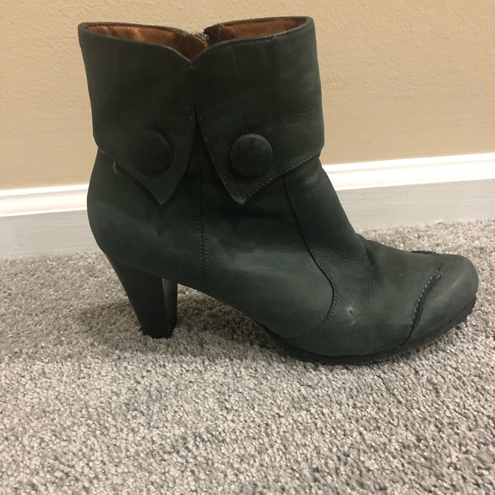 Leather booties